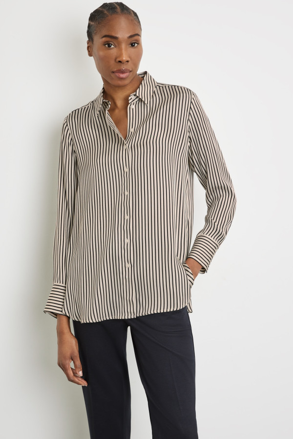 Рубашка из вискозы