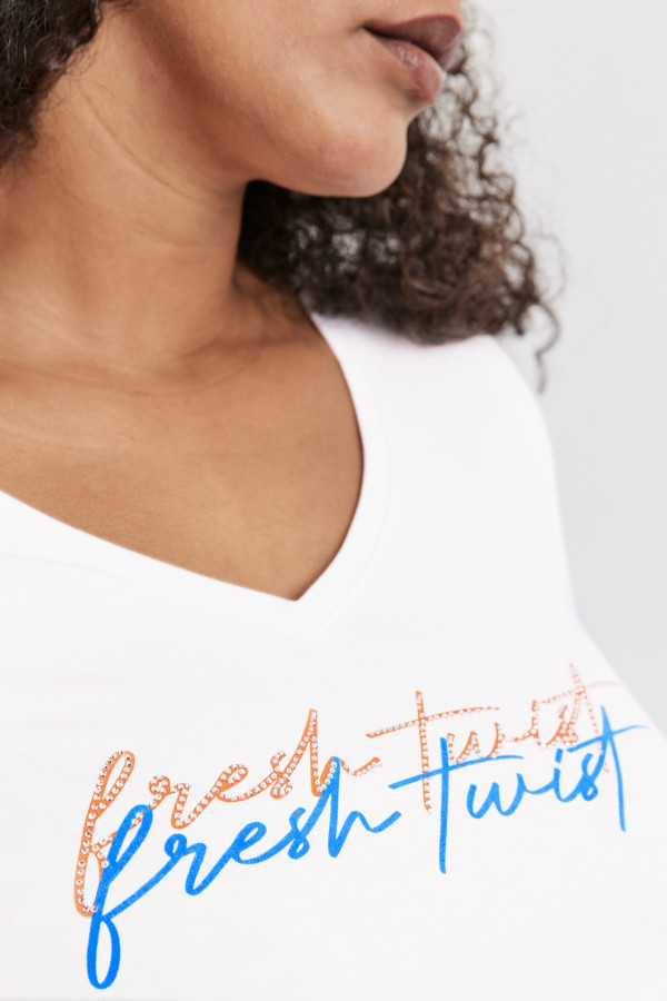 Футболка с надписью