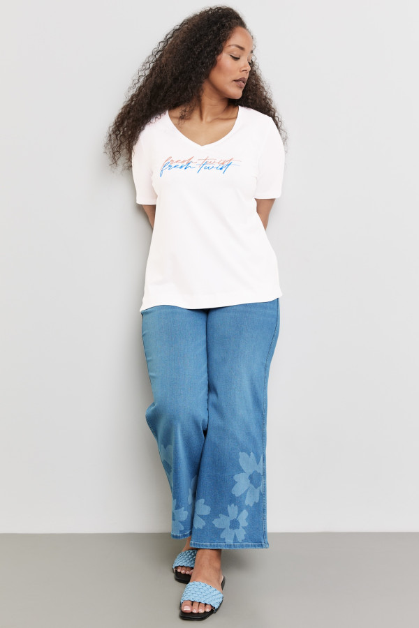 Футболка с надписью