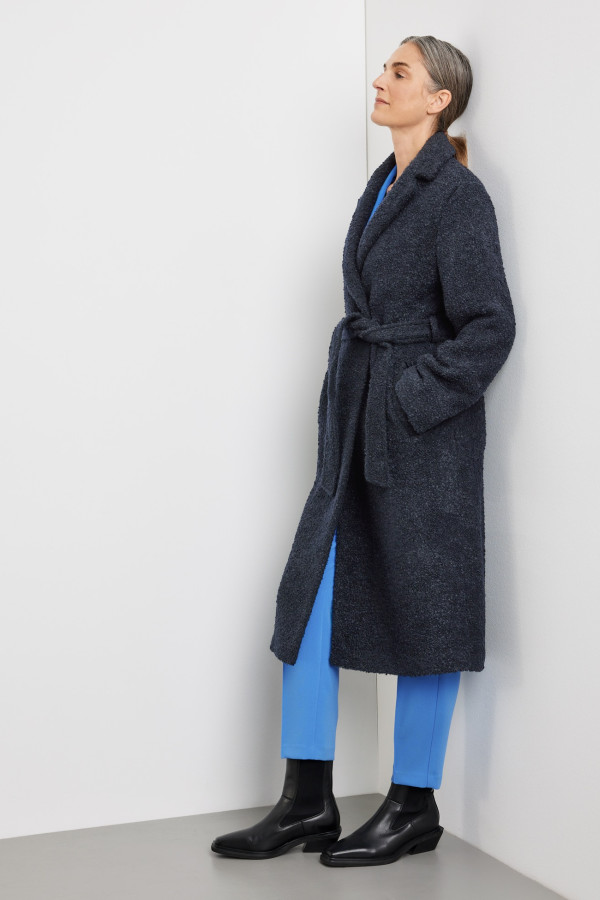 Пальто двубортное из шерсти
