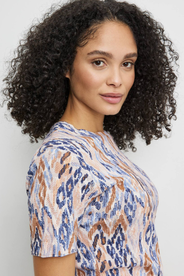 Футболка с принтом