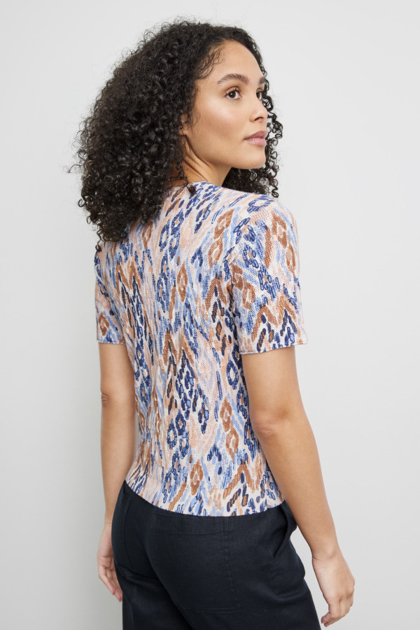 Футболка с принтом