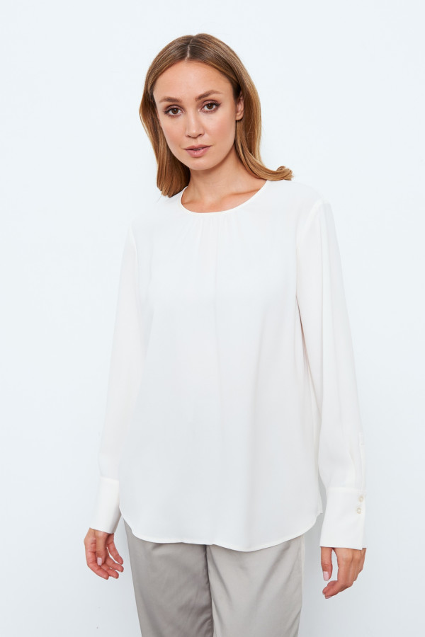 Блузка с длинными рукавами