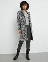 Пальто в анималистичном принте