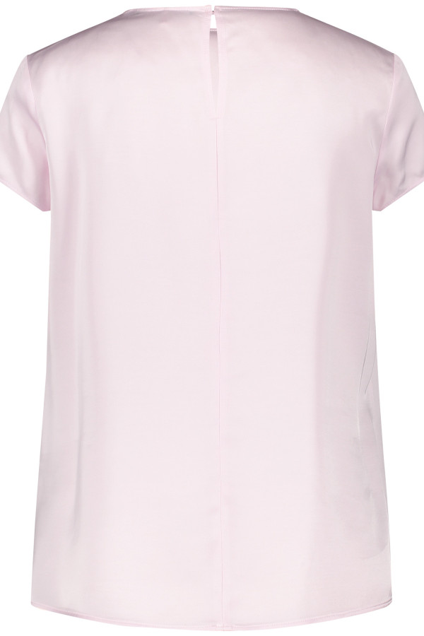 Блузка с короткими рукавами