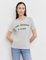 Футболка с надписью