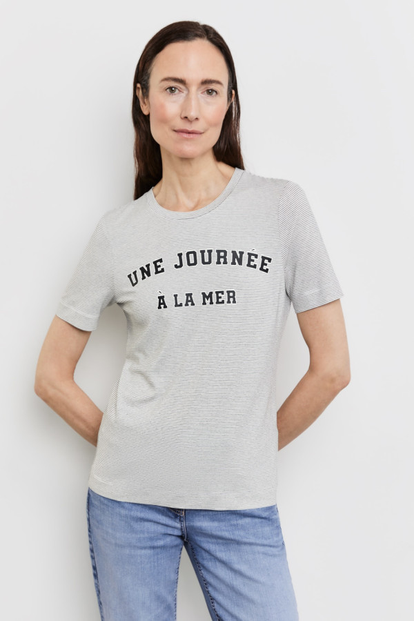 Футболка с надписью