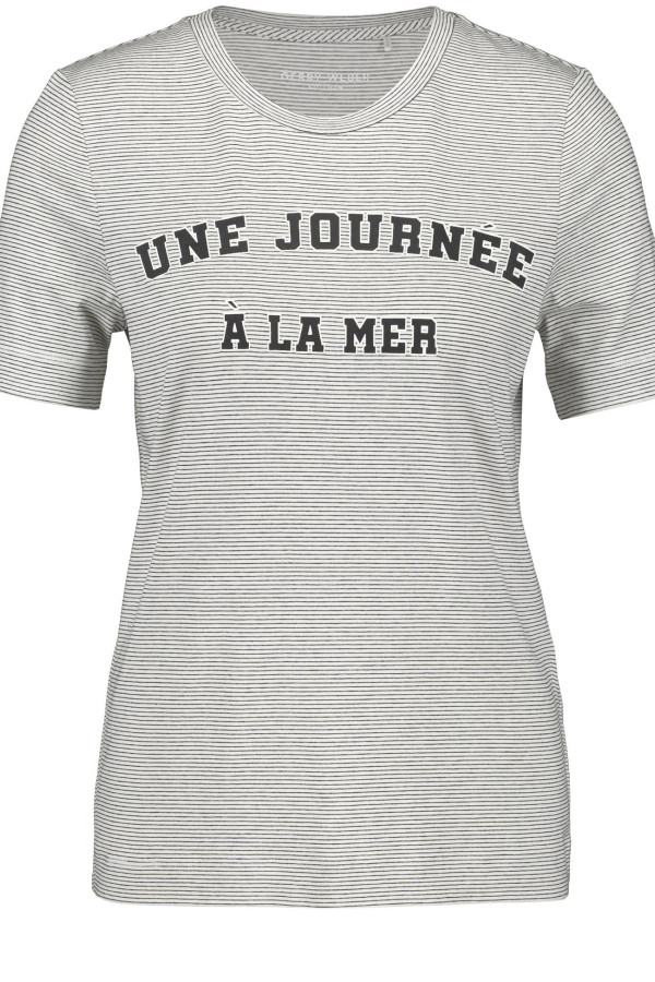 Футболка с надписью