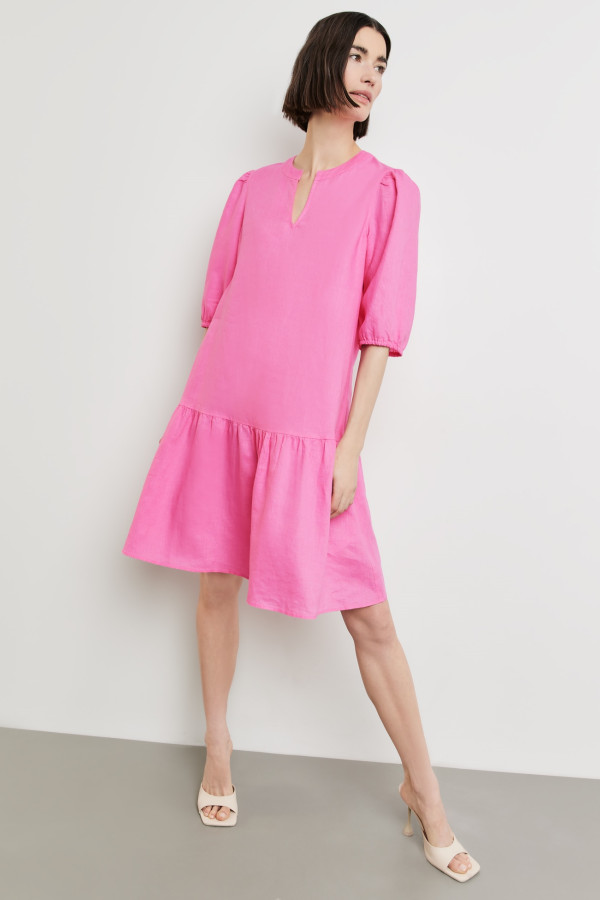 Платье изо льна