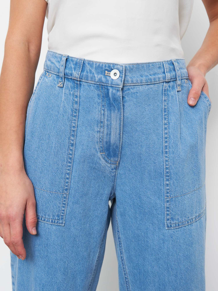 Джинсы свободного кроя