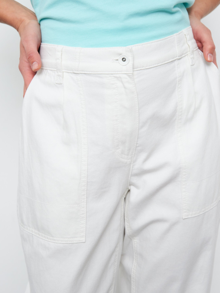 Джинсы свободного кроя