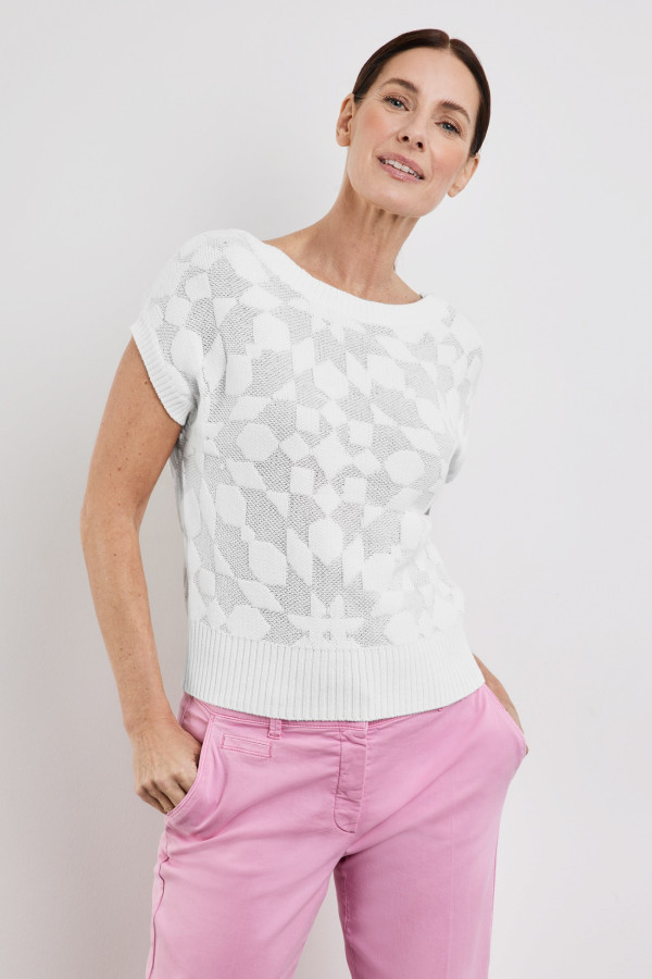 Джемпер ажурной вязки