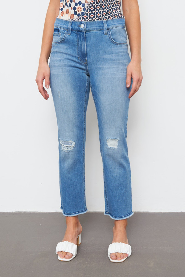 Джинсы с потертостями