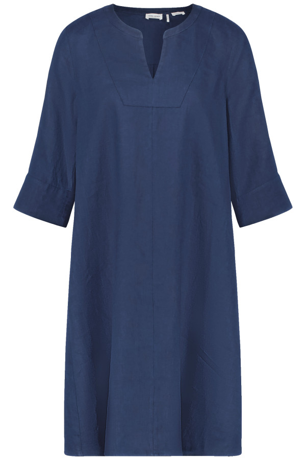 Платье изо льна