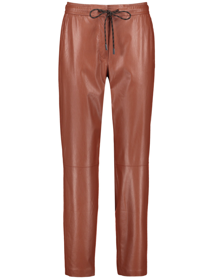 Брюки из эко-кожи