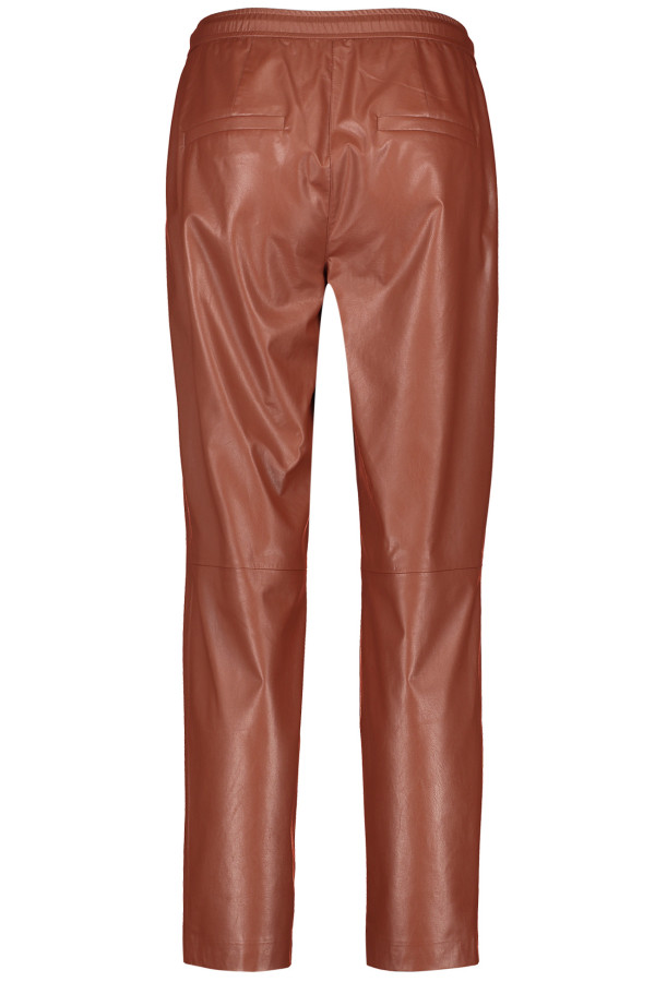 Брюки из эко-кожи