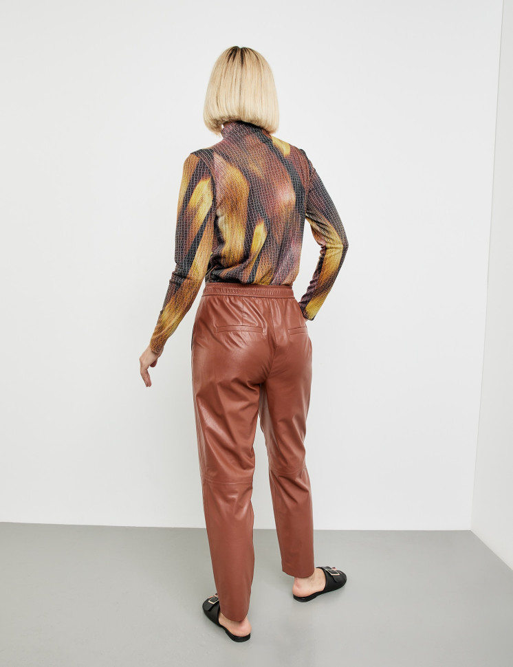 Брюки из эко-кожи