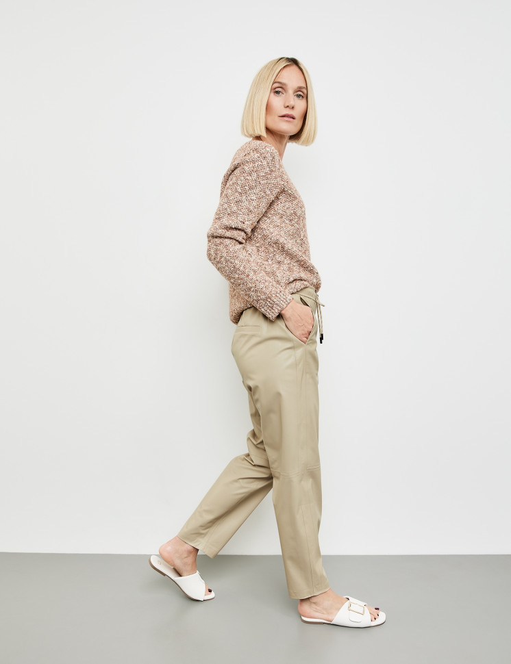 Брюки-джоггеры из эко-кожи