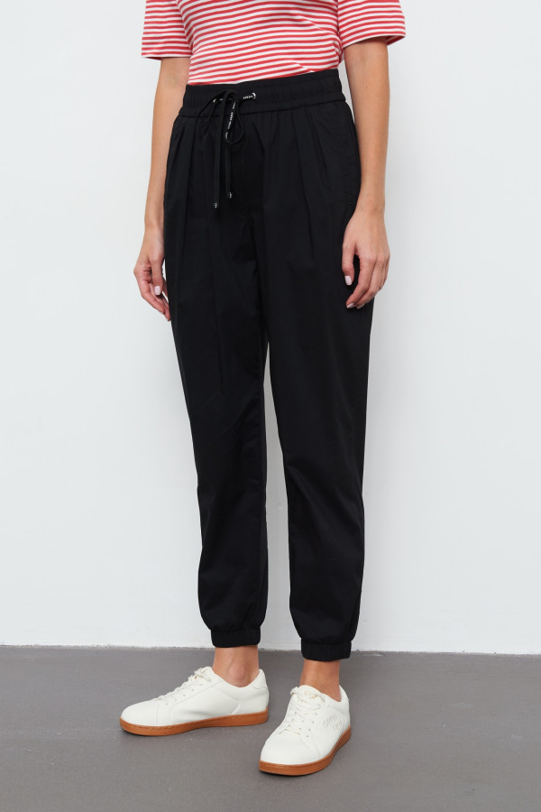 Брюки-джоггеры