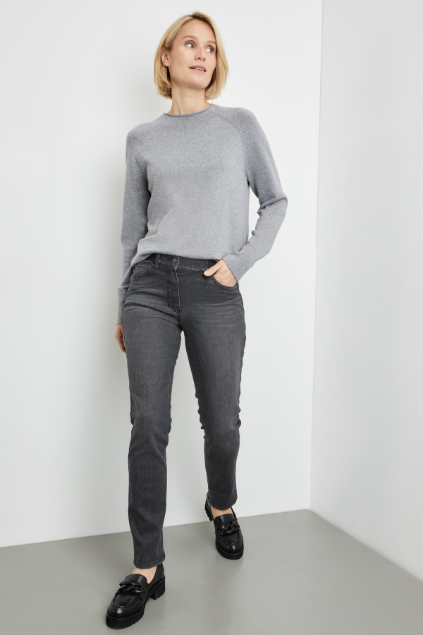 Джинсы с эластичным поясом