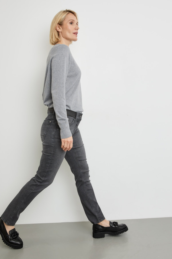 Джинсы с эластичным поясом