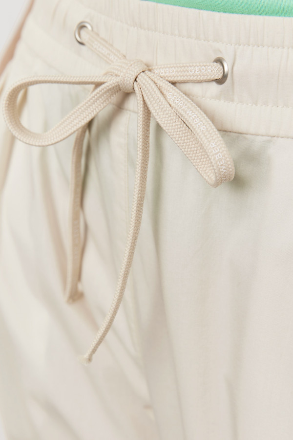 Брюки-джоггеры