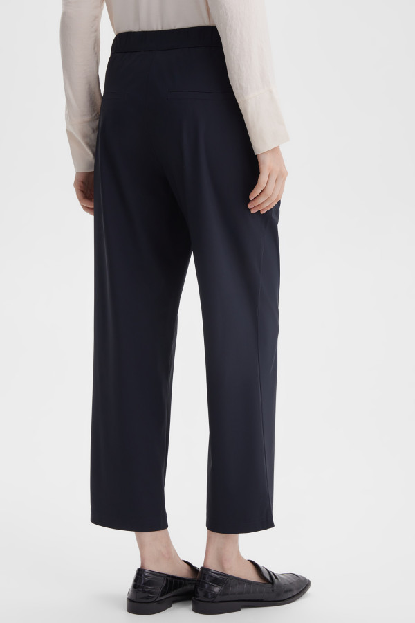 Брюки из эластичной ткани