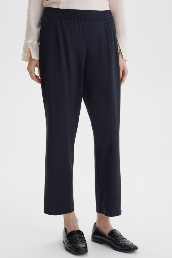 Брюки из эластичной ткани