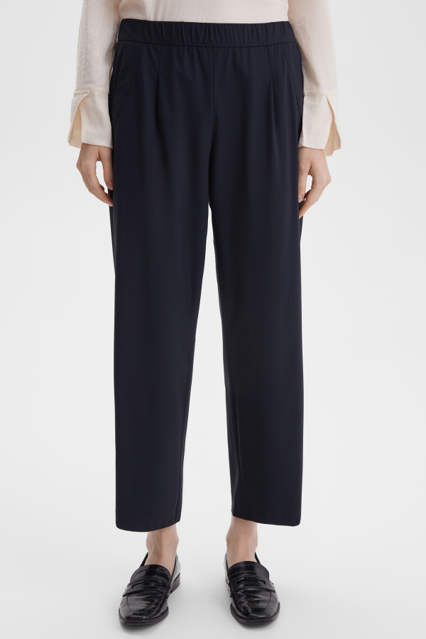 Брюки из эластичной ткани