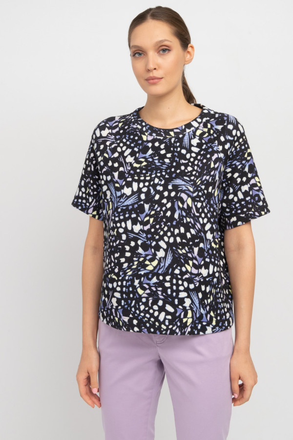 Футболка свободного кроя