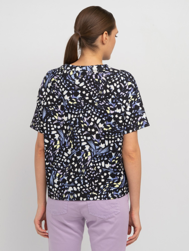 Футболка свободного кроя