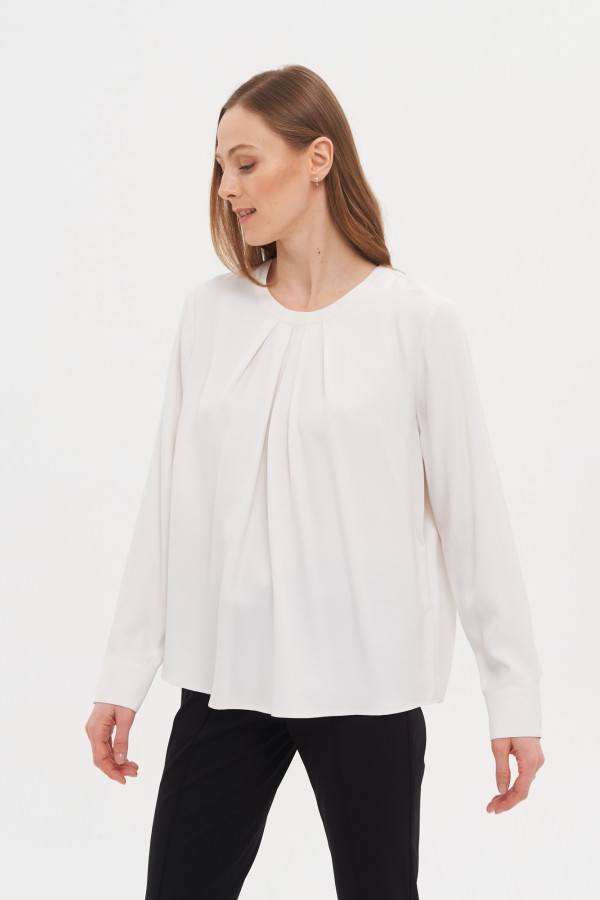 Блузка из 100% вискозы