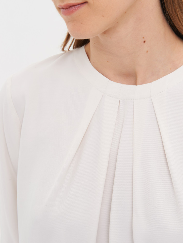 Блузка из 100% вискозы