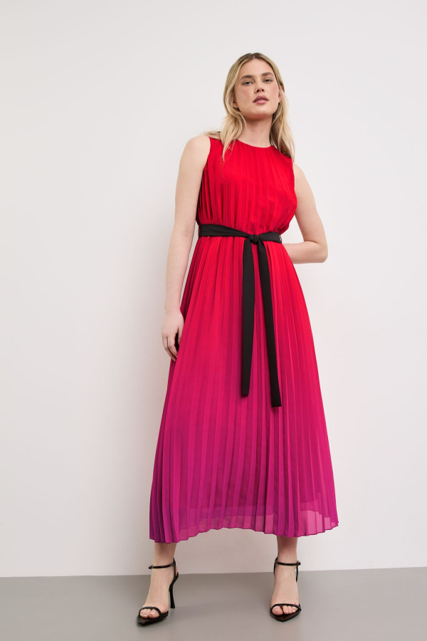 Платье плиссе