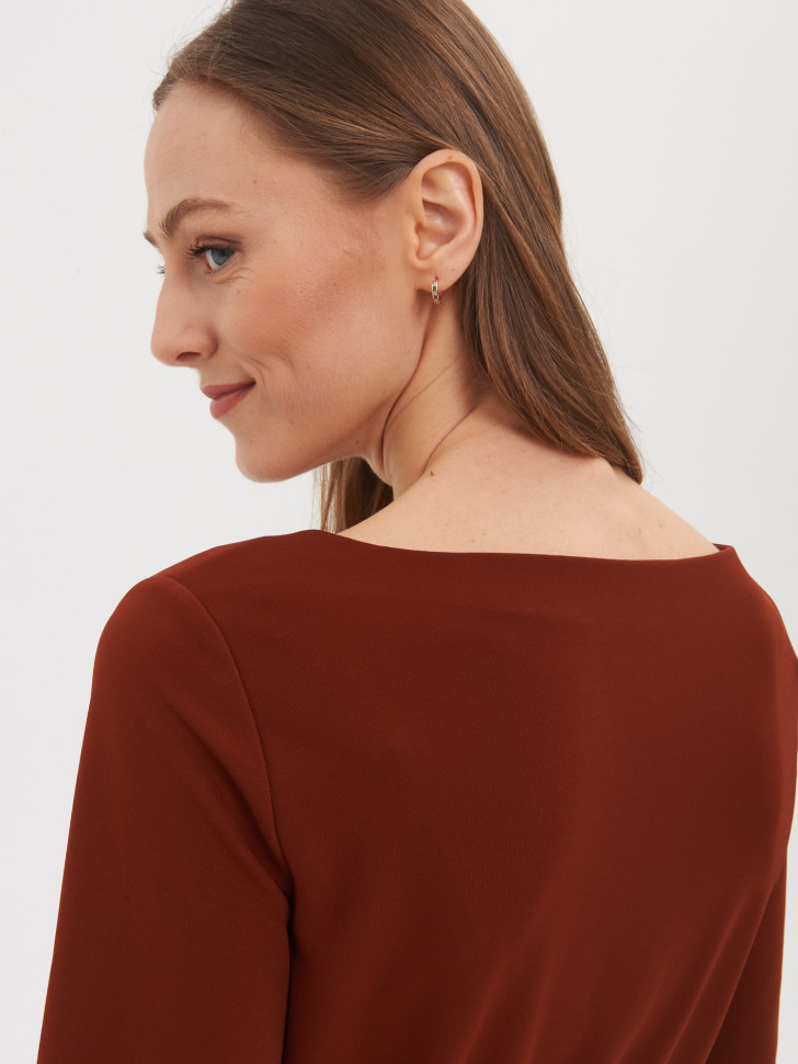 Платье миди с декоративным поясом