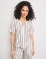 Блузка из вискозы