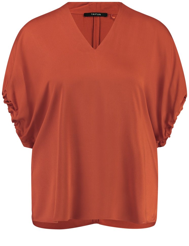 Блузка свободного кроя