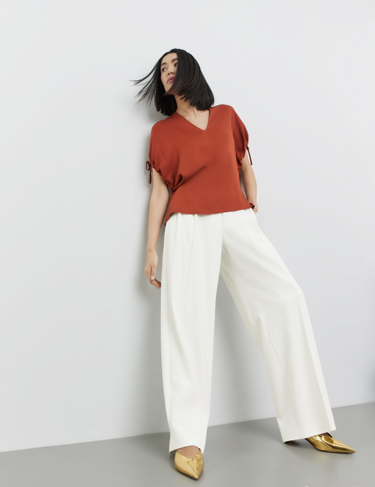 Блузка свободного кроя