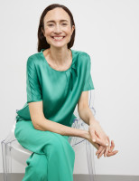 Футболка из комбинированной ткани