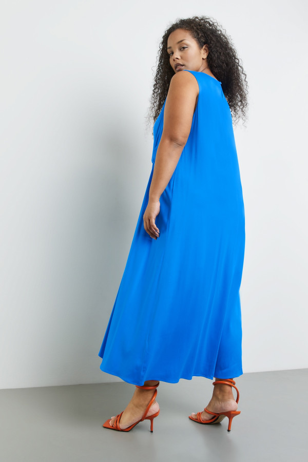 Платье-макси