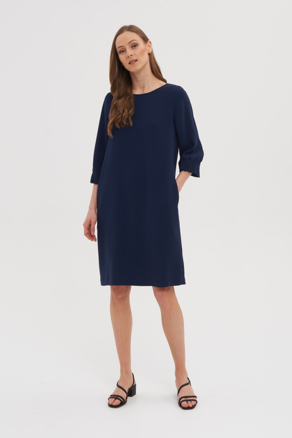 Платье кокон из костюмной ткани