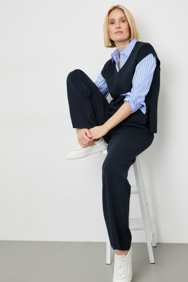 Брюки трикотажные