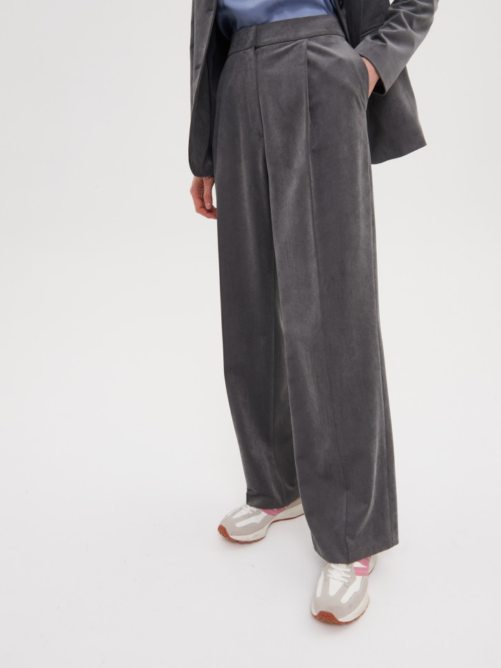 Брюки широкие из вельвета