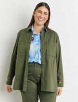 Рубашка в стиле милитари