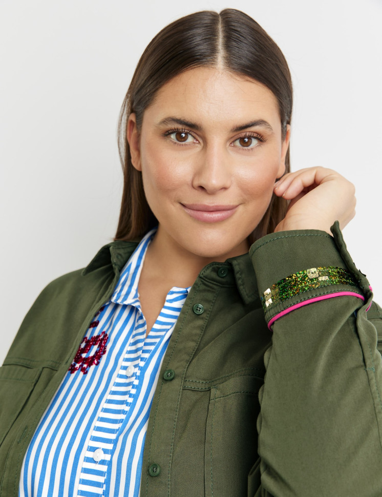 Рубашка в стиле милитари