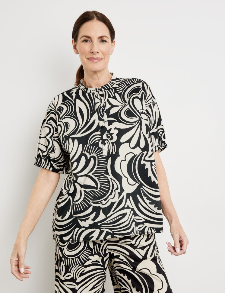 Блузка с цветочным принтом