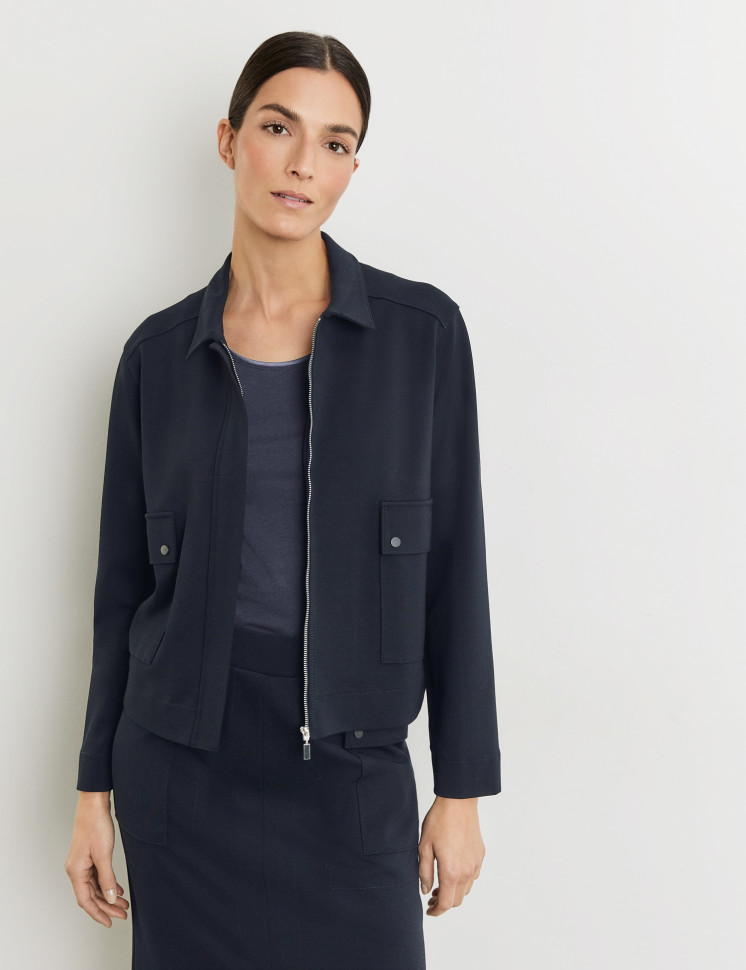 Жакет с накладными карманами