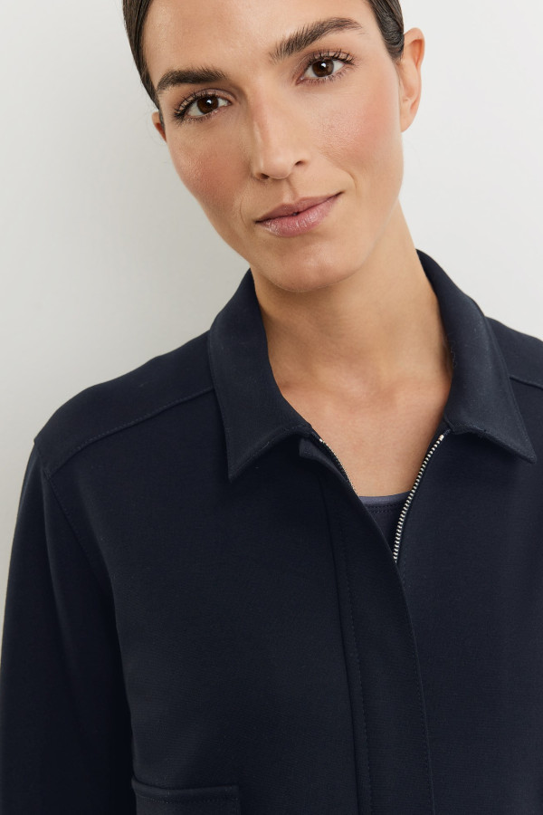 Жакет с накладными карманами