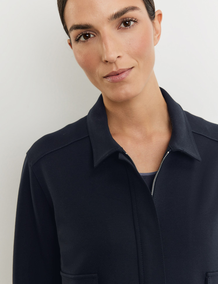 Жакет с накладными карманами