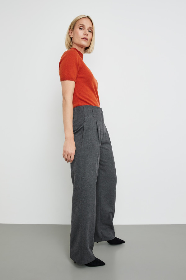 Брюки со стрелками